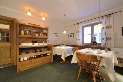 Bed & Breakfast Hotel Garni Albona