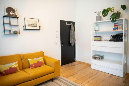 Cozy Apartment In Antwerp- Shuttle To Tomorrowland Possible
