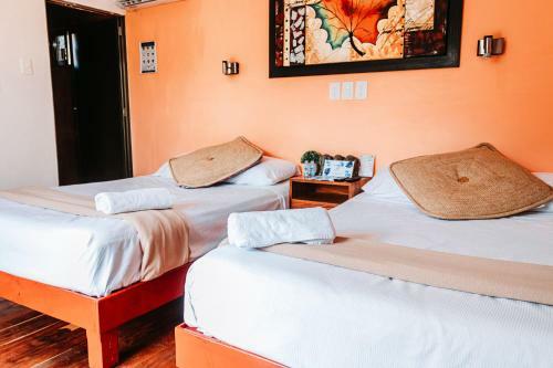 Hotel Blue Bird