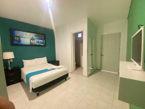 Hotel Awazul Bacalar