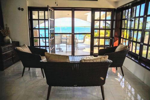 Costera 171 � Guest House