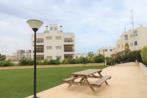 Apartamento Zenia Azul Ref 8270