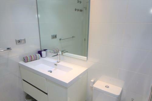Apartamento Zenia Azul Ref 8270