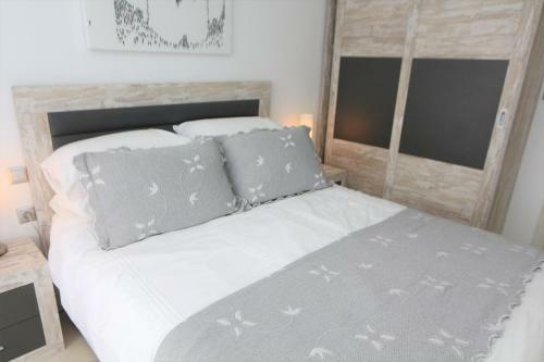 Apartamento Zenia Azul Ref 8270
