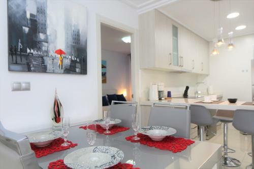 Apartamento Zenia Azul Ref 8270