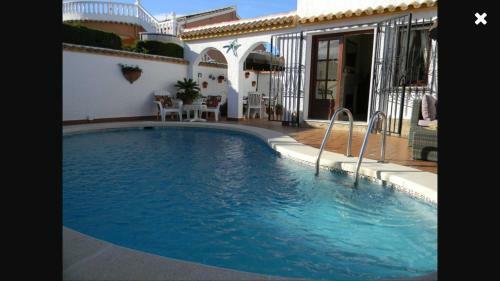 Gorgeous Detached Villa Available To Rent