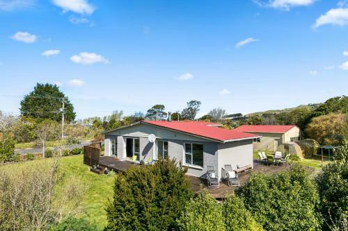 Sea Breeze Sanctuary - Karitane Holiday Home