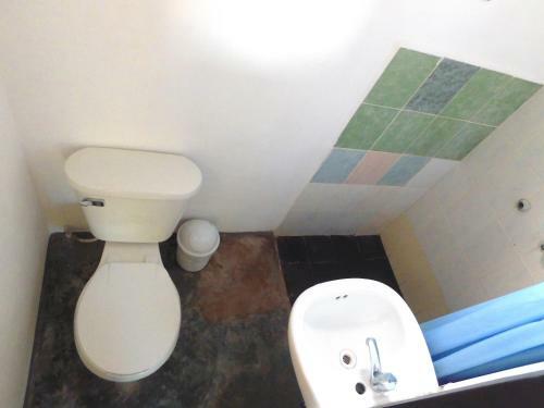 Chakpool Hostal & Camping