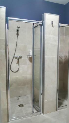 Albergue Cruces De Iria