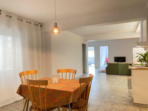 Apartamento Piso Padron Centro, Caminino de Santiago III By Urent