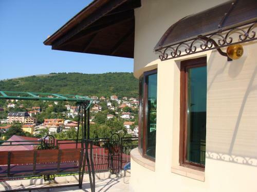 Vila Zlatevi