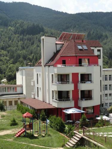 Hotel Byalo More
