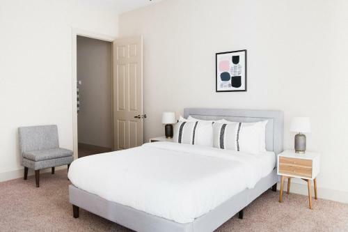 Apartamento Dwella At 79 Commerce Street