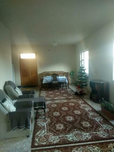 Hostal Nnn Guest House