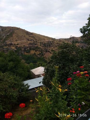 Hostal Nnn Guest House