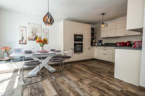 Apartamento Moderne Souterrain-wohnung