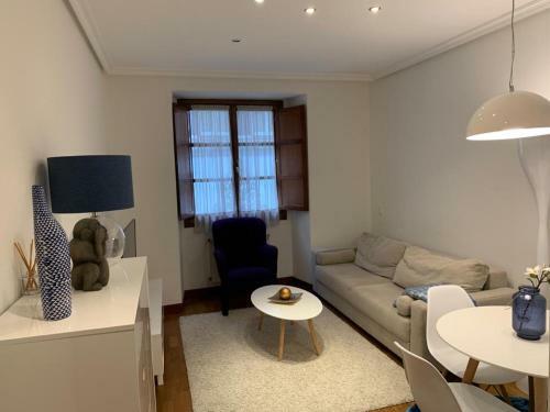Apartamento Centriqu�simo, Bonito, C�modo, Wifi, Campomanes