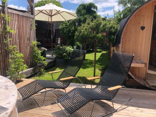My Tiny Moos - Small Natural Garden Chalet