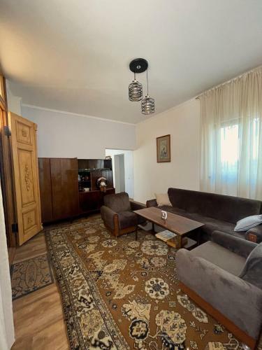 Vari Tun Family Guest House
