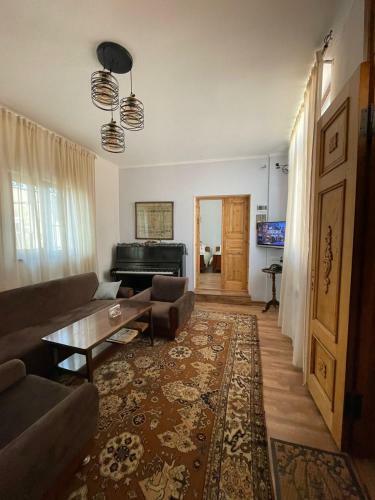 Vari Tun Family Guest House