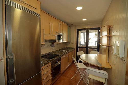 Apartamento , Wifi Y Garaje Cerca Del Centro