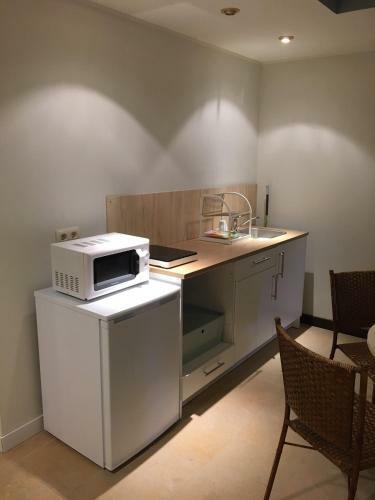 Apartamento Independiente Con Jard�n Privado