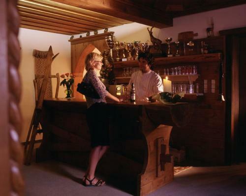 Bed & Breakfast Hotel Garni Ernst Falch