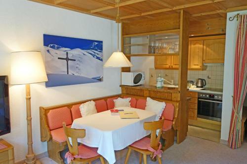 Aparthotel Alkira