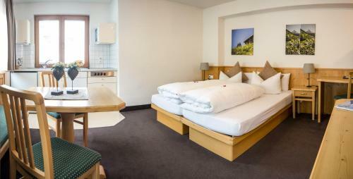 Hotel Montfort