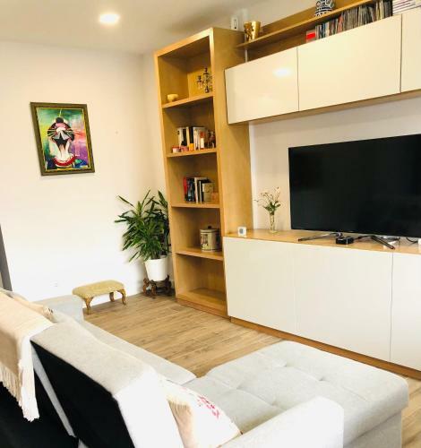 Rosales Apartamento Con Jard�n