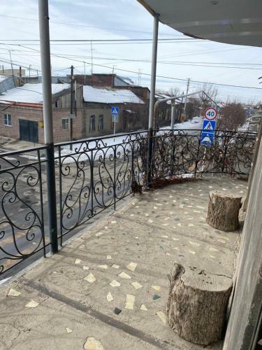 Madoyan Guest House
