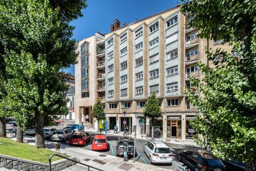 Apartamento 4 Estaciones - Tu Hogar En El Coraz�n de Oviedo