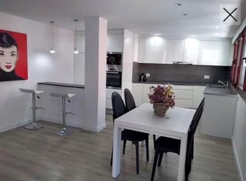 Apartamento Totalmente Reformado En 1� Linea
