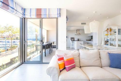 Apartamento de Lujo Delante Del Mar En Palam�s