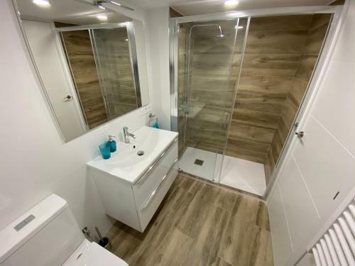 Apartment Panoramic View Palam�s