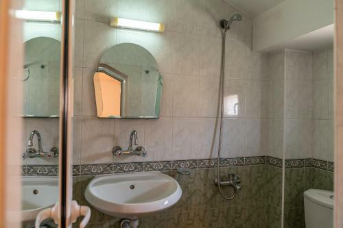 Hostal Guest House Kehayovi