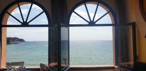 Apartamento Con Jard�n A 11 Metros de La Playa. Se.