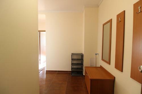 2 Bedroom Apartment Near Gondola