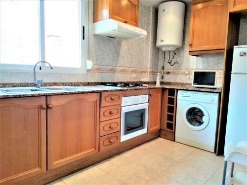 Apartamento Acv - Isla Park-1� Linea Planta 9 Frontal Interior