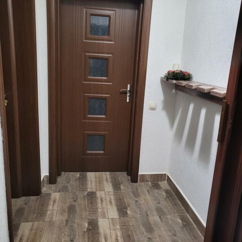 Hostal Boina House