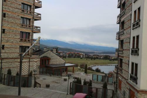Pirin Golf White Apartments