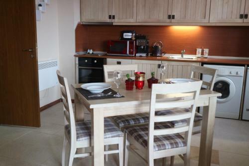 Pirin Golf White Apartments