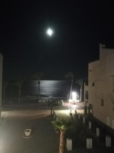Apartamento En Marina D'or Primera Linea Real