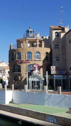 Apartamento En Marina D'or Primera Linea Real
