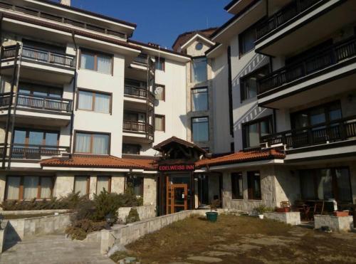 Edelweiss Inn Aparthotel, Apartment 32
