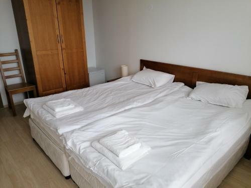 St John Hill Private Apartments