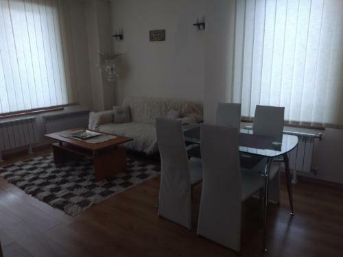 Cedar Lodge Apartment