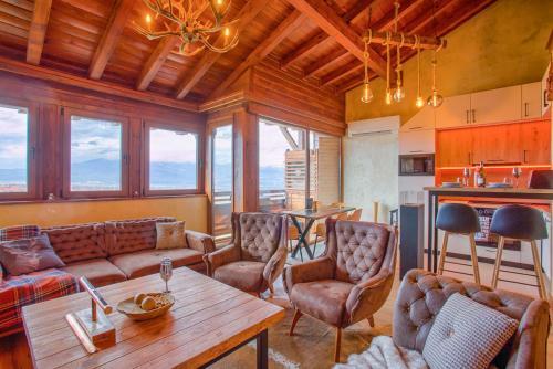 Two Stylish Apartments With Amazing View