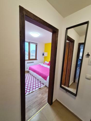 Elegant Apartment Near Gondola