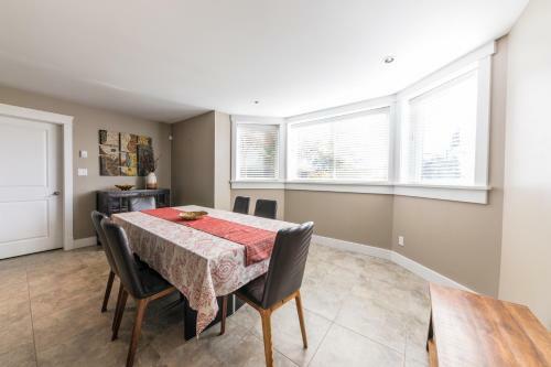 Contemporary Suite In Burnaby